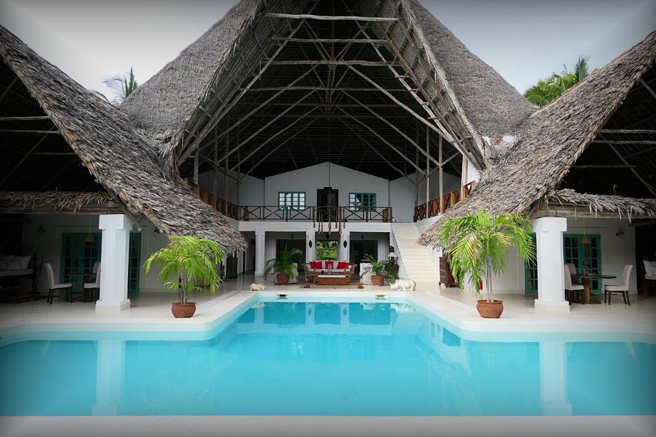 Nyumba Ya Paka Boutique Hotel マリンディ エクステリア 写真