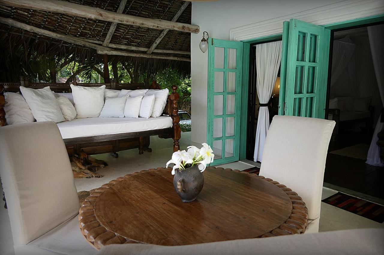 Nyumba Ya Paka Boutique Hotel マリンディ エクステリア 写真