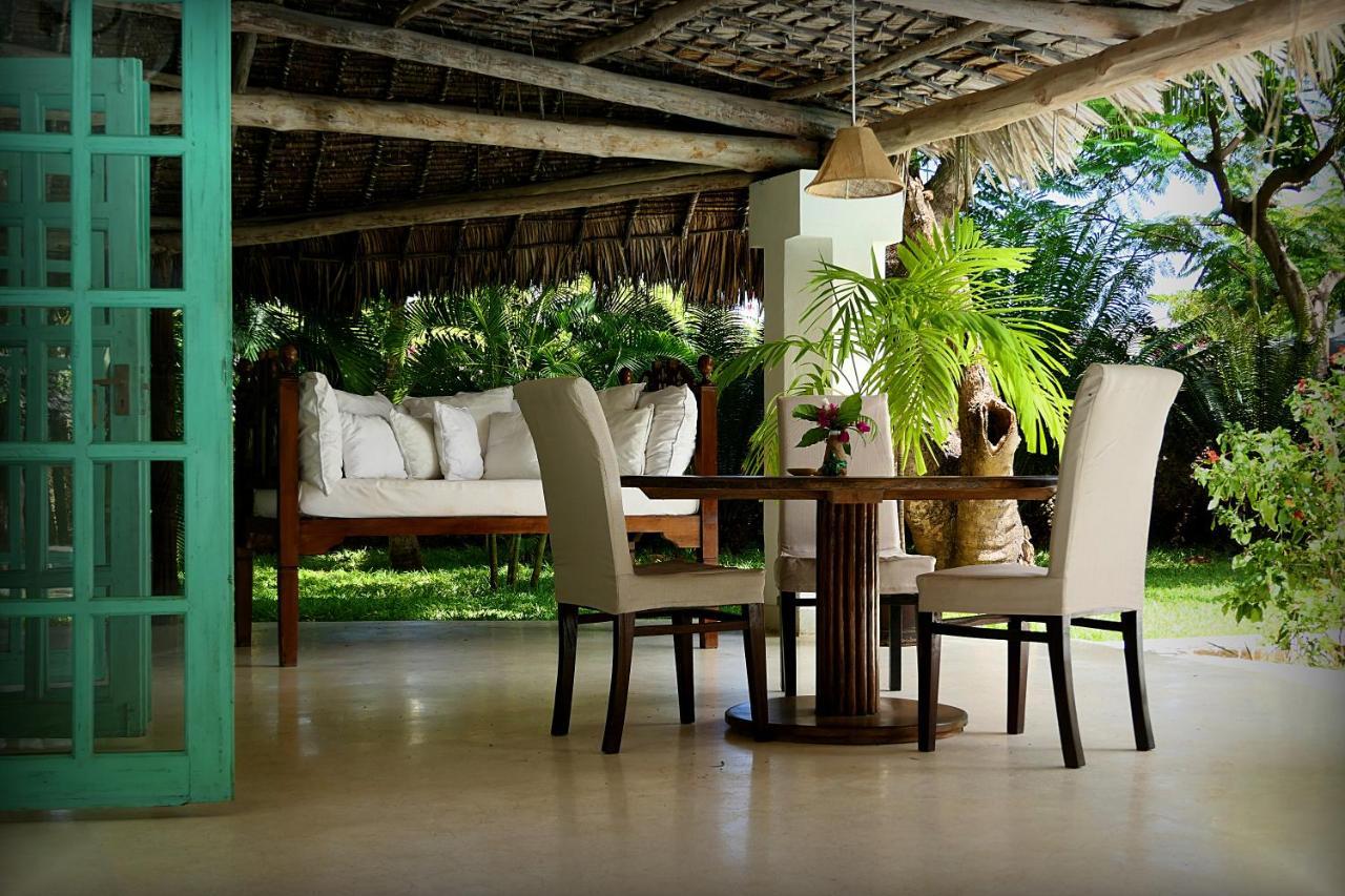 Nyumba Ya Paka Boutique Hotel マリンディ エクステリア 写真